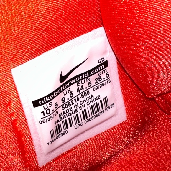 Nike Air Yeezy 2 SP Kanye West Red October Sneakers 2014 - Picture 14 of 15